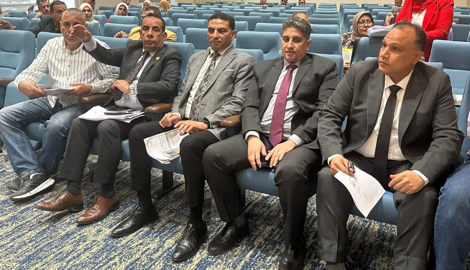 "رياضة النواب" توافق علي موازنة مديريات الشباب وتوصي بإعادة النظر فى شروط الاستثمار الرياضي - 1000607146