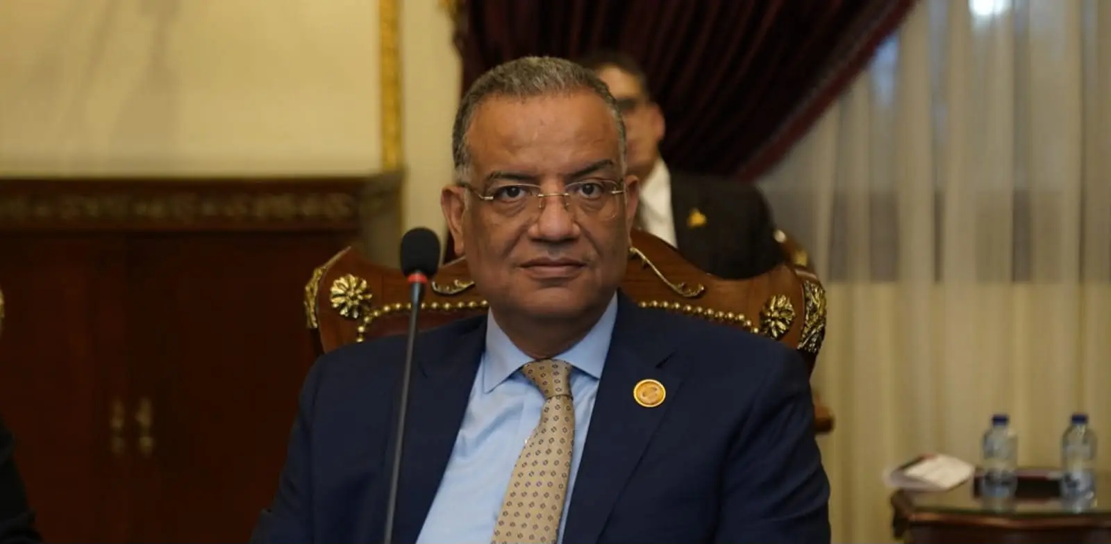 حزب الجبهة الوطنية يضع آليات جديدة لتعزيز الأداء التشريعي لنوابه بالشيوخ - 1000607660