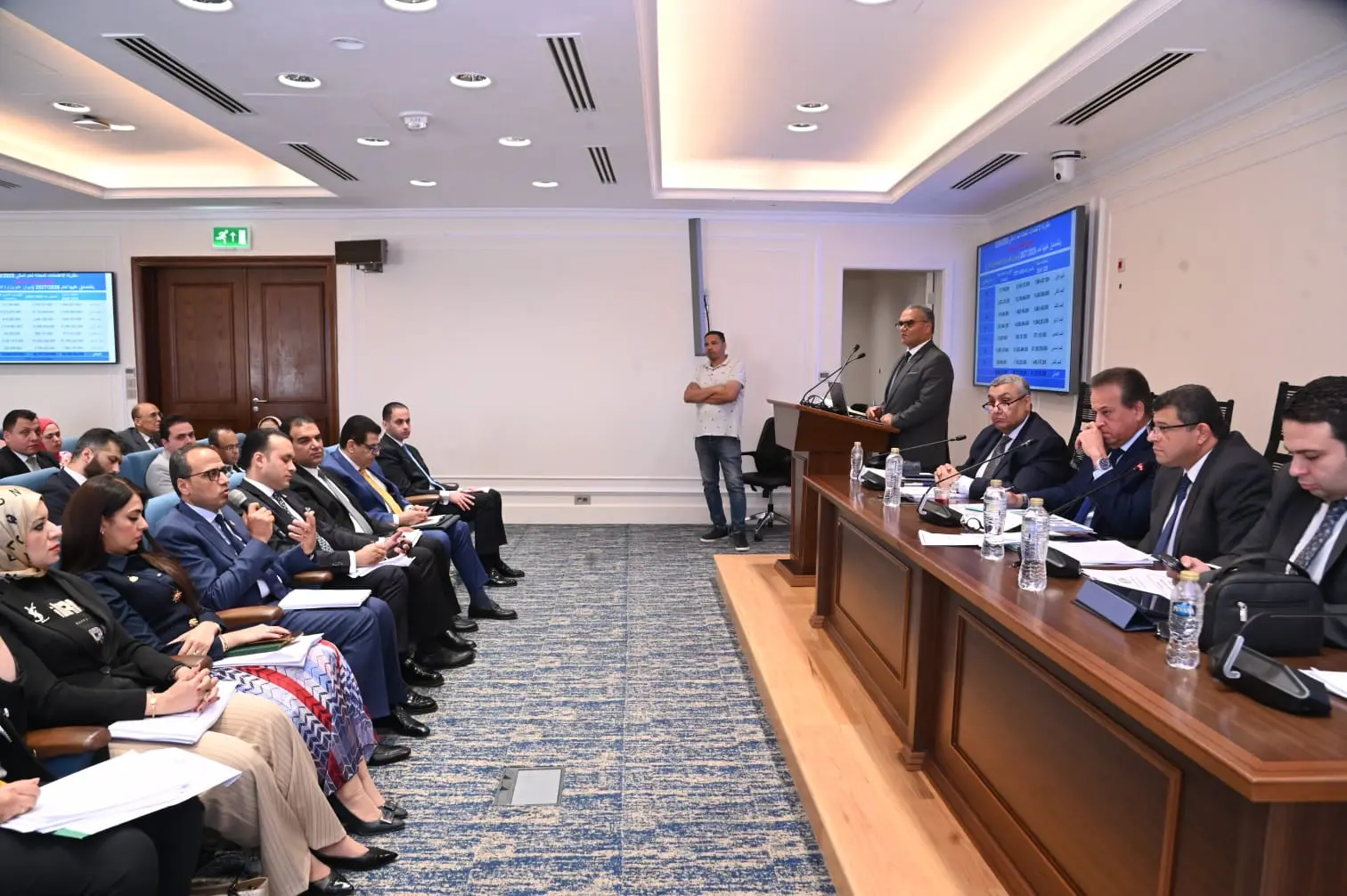 خلال اجتماعات لجنة الخطة والموازنة اليوم.. النائب ممدوح جاب الله يوجه مطالب أهالي حوش عيسى لوزير الصحة.. والوزير : ندعم - 1000610347