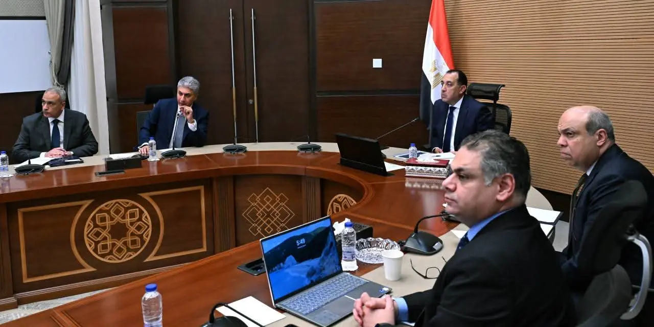 مدبولي: نستهدف جذب 30 مليون سائح سنوياً - 1000612605
