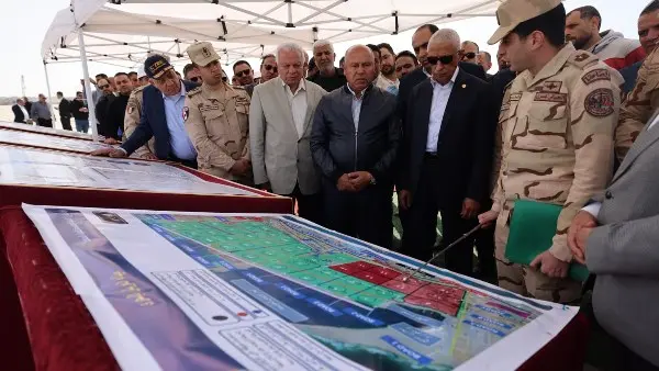 قاطرة التنمية في سيناء.. وزير النقل يتفقد مشروع تطوير ميناء العريش البحري وممرات "العريش-طابا" اللوجيستية - 1000614554