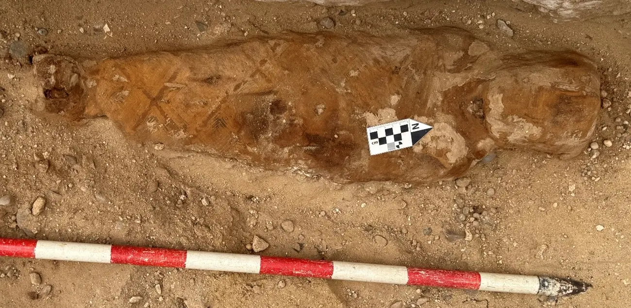 التفاصيل الكاملة عن الاكتشاف الأثري بمنطقة البهنسا بمحافظة المنيا - 1000618131