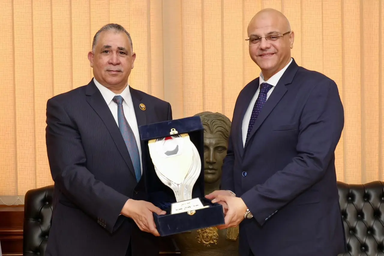 محافظ الإسكندرية يستقبل نقيب المحامين ورئيس اتحاد المحامين العرب لتعزيز أوجه التعاون المشترك