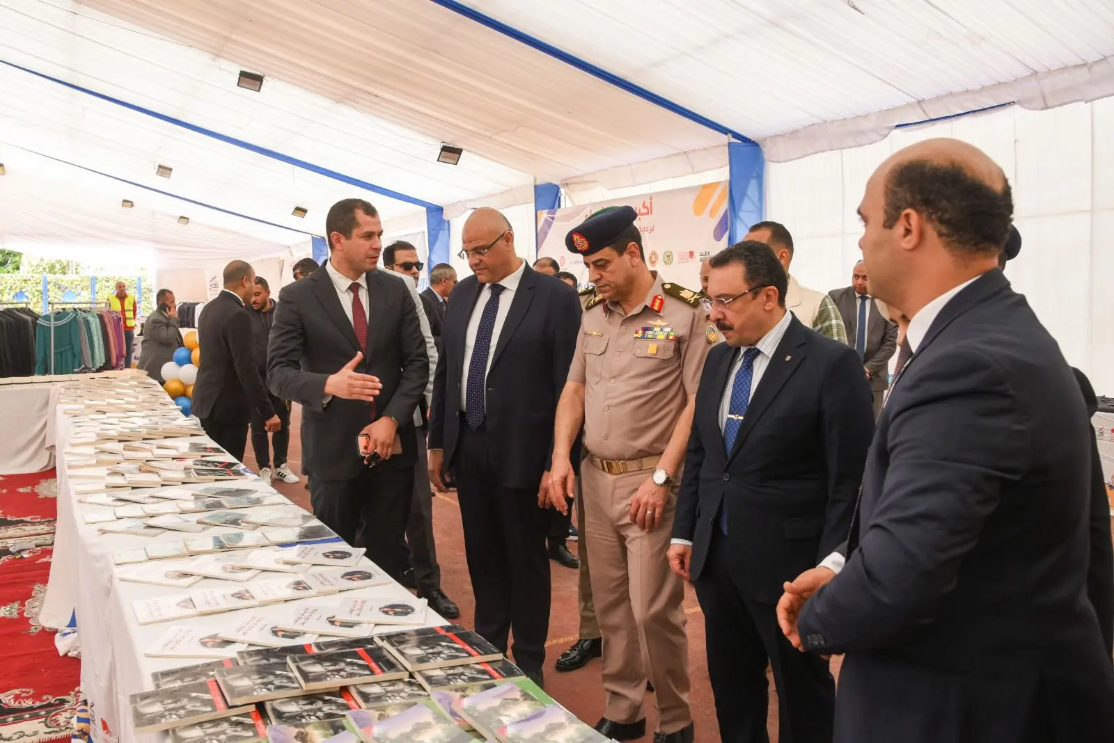 *إنطلاق مبادرة «دكان الفرحة» لدعم 6500 طالب وطالبة بجامعة الإسكندرية - 1000620482