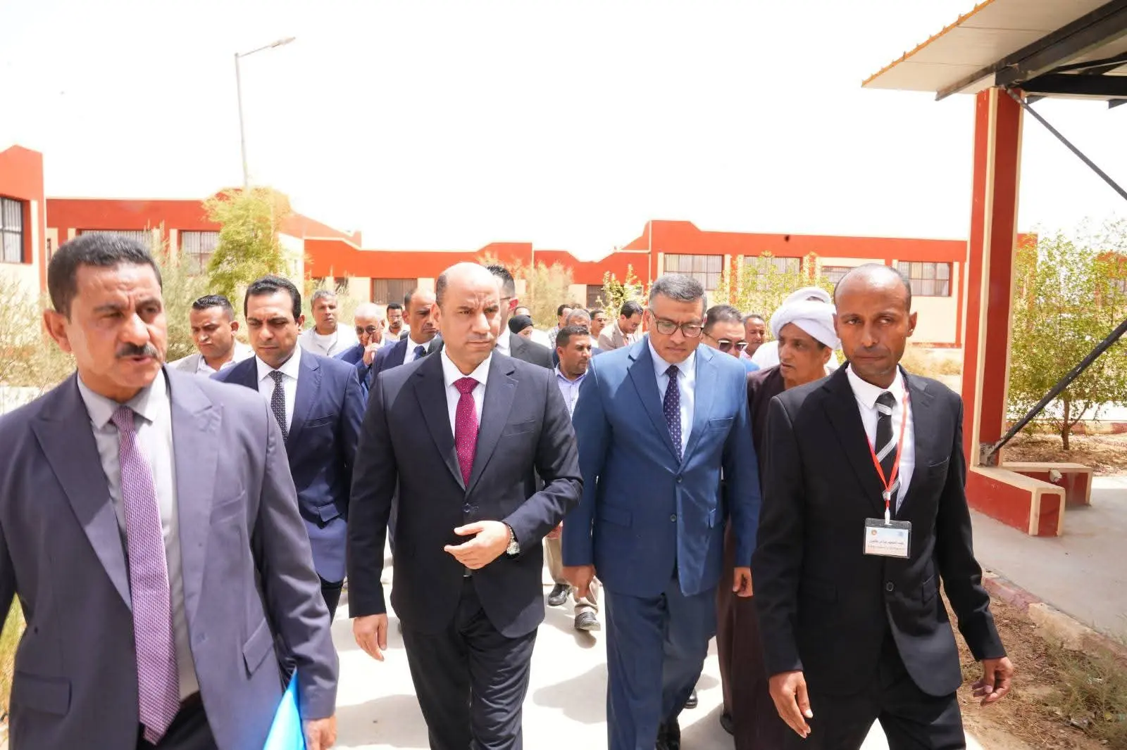 وزير العمل: مركز تدريب قفط «قلعة تدريبية» لدعم شباب الصعيد وتأهيلهم لسوق العمل - 1000620820