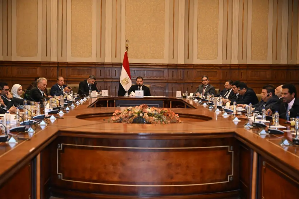 مقترح من النائب ياسر جلال.. تفاصيل مشاركة نجوم الفن والإعلام في مجلس الشيوخ لمناقشة حق الأداء العلني - 1000620995