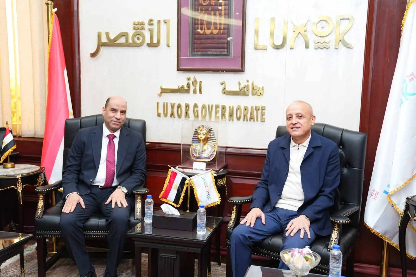 وزير العمل ومحافظ الأقصر يبحثان تعزيز التعاون في التدريب والتشغيل.. وتسليم عقود عمل للشباب وذوي الهمم - 1000621108