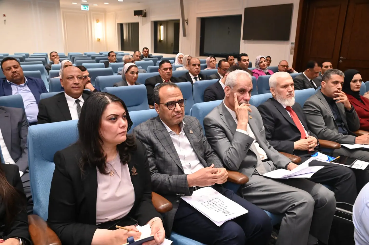 خلال اجتماع لجنة الخطة والموازنة بمجلس النواب.. النائب ممدوح جاب الله يطالب وزيرة التضامن بمضاعفة الموازنة المخصصة لبرامج الحماية الاجتماعية