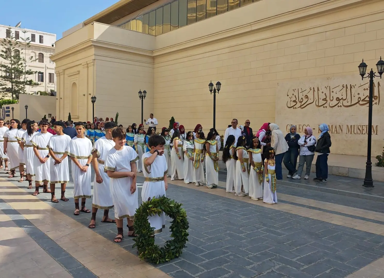 انطلاق الموكب الاحتفالي بيوم تأسيس مدينة الإسكندرية - 1000624638