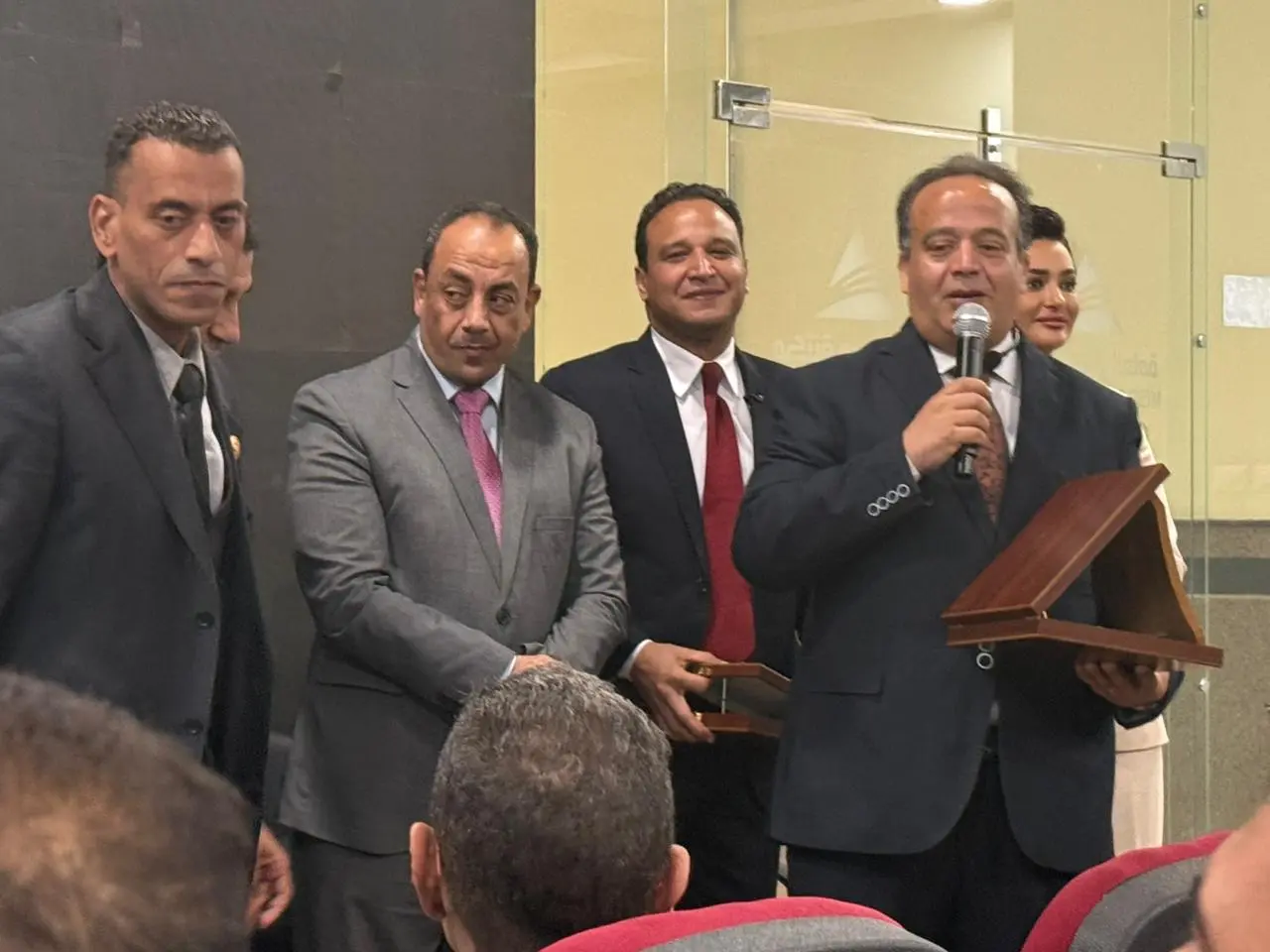 نقابة المحامين بقنا تناقش مستقبل العدالة الرقمية وتحديث قوانين الأحوال الشخصية - 1000629245