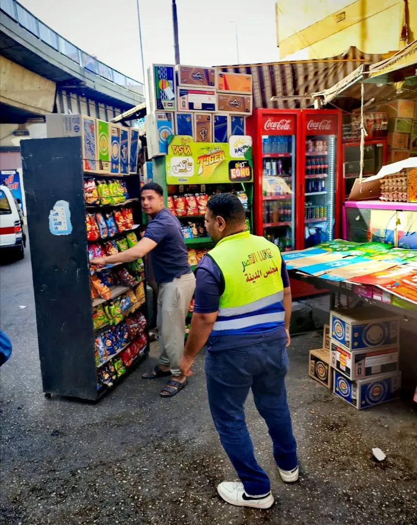 مدينة الأقصر تنفذ حملة لحصر المنشآت غير المرخصة ورفع الإشغالات بعدد من الشوارع