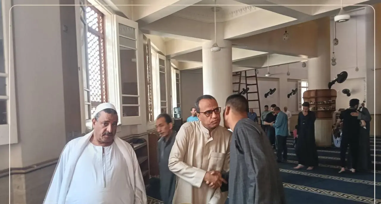 النائب ممدوح جاب الله يواصل لقاءاته الجماهيرية ويستمع لمطالب أهالي حوش عيسى - 1000632171