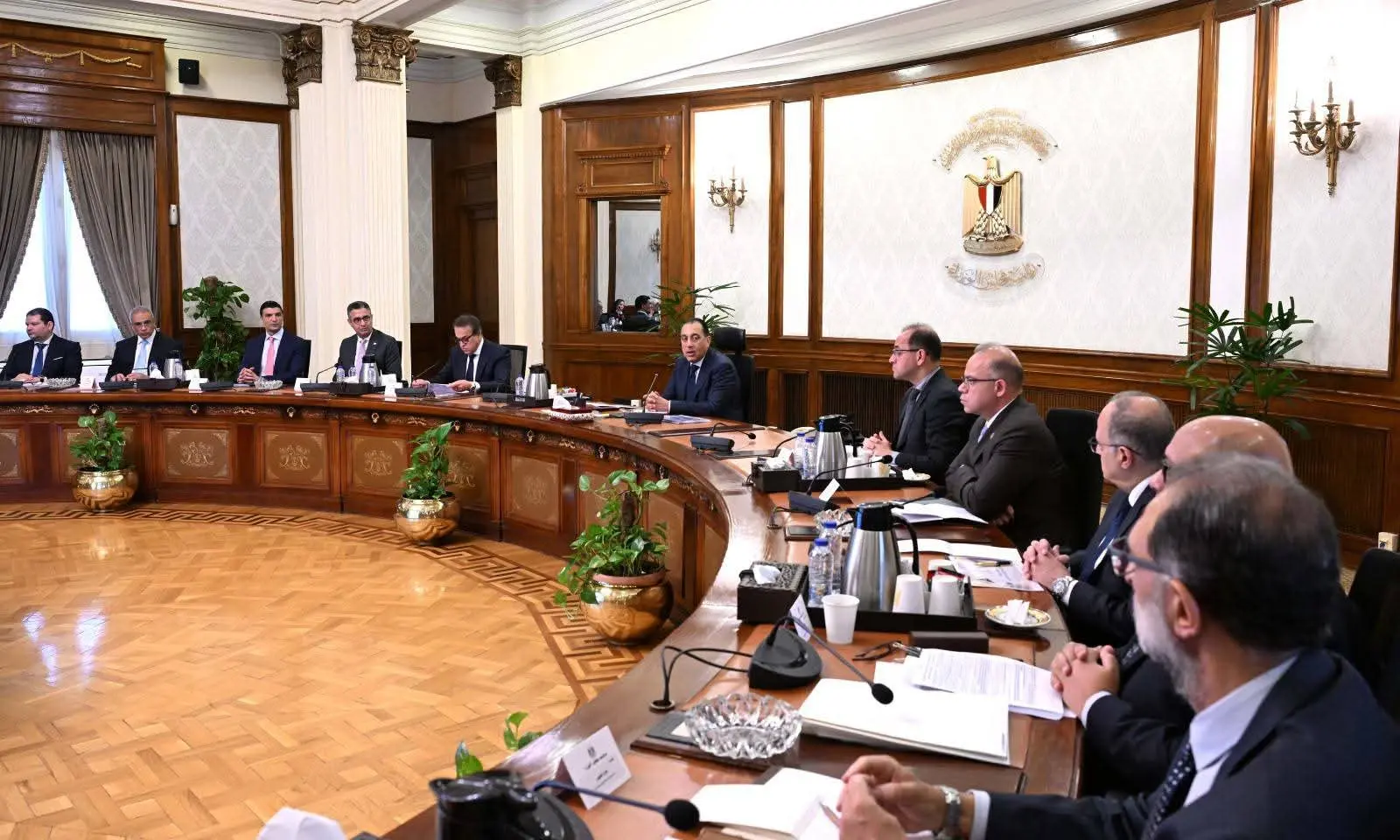 رئيس الوزراء يتابع موقف تعديلات قانون نظام التأمين الصحي الشامل