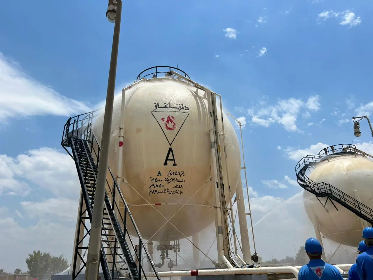 بالصور| لأول مرة في تاريخ قطاع البترول.. قيادات الهيئة العامة داخل مصنع «دلتا غاز» بالبحيرة - 1000635459