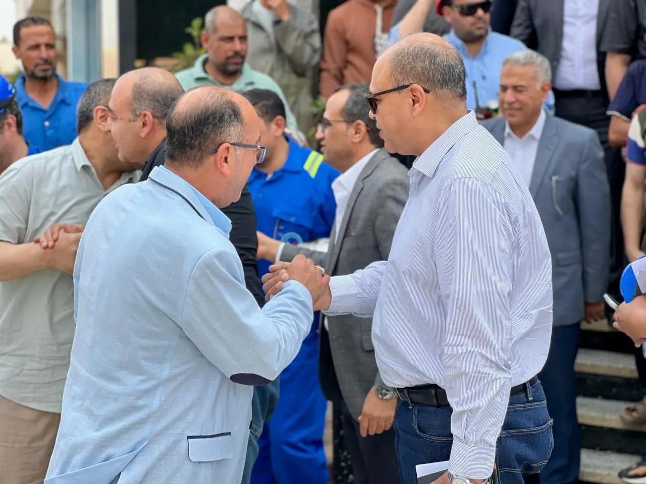 بالصور| لأول مرة في تاريخ قطاع البترول.. قيادات الهيئة العامة داخل مصنع «دلتا غاز» بالبحيرة - 1000635495