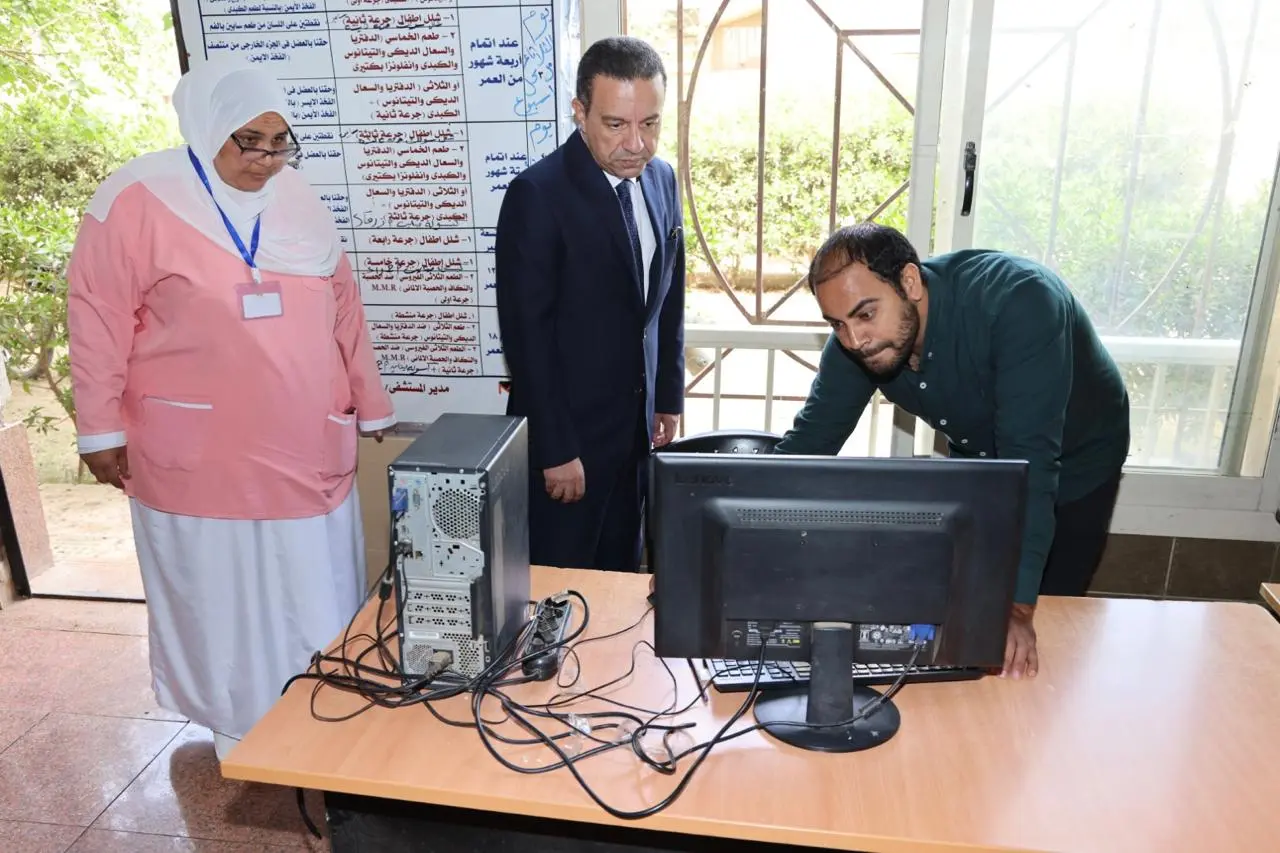إحالة رئيس وحدة محلية و 9 من العاملين للتحقيق في المنوفية