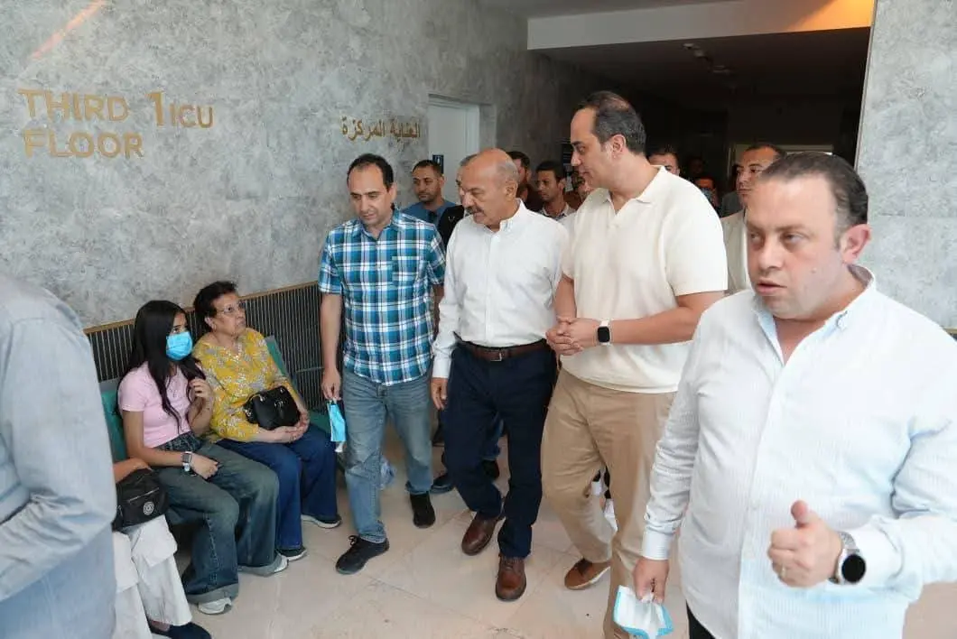 رئيس هيئة الرعاية الصحية يتفقد استعدادات التأمين الطبي لعيد الأضحى بمحافظات إقليم القناة - 1000638811