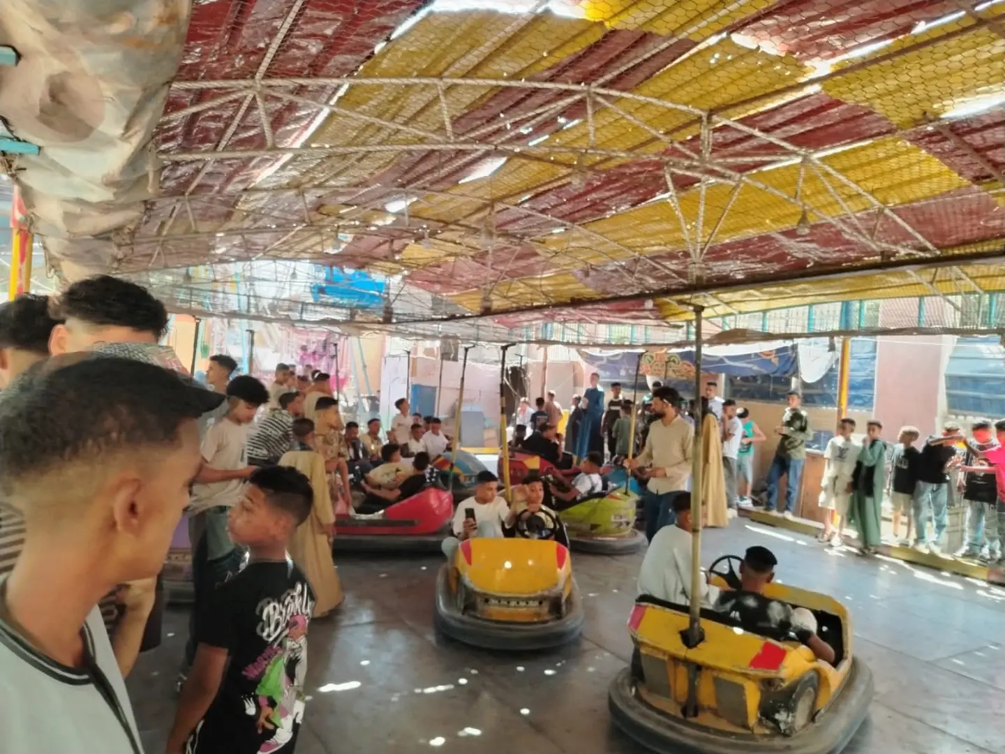 إقبال كبير من المواطنين على الحدائق والمتنزهات للاحتفال بعيد الأضحى المبارك فى أسيوط - 1000640871