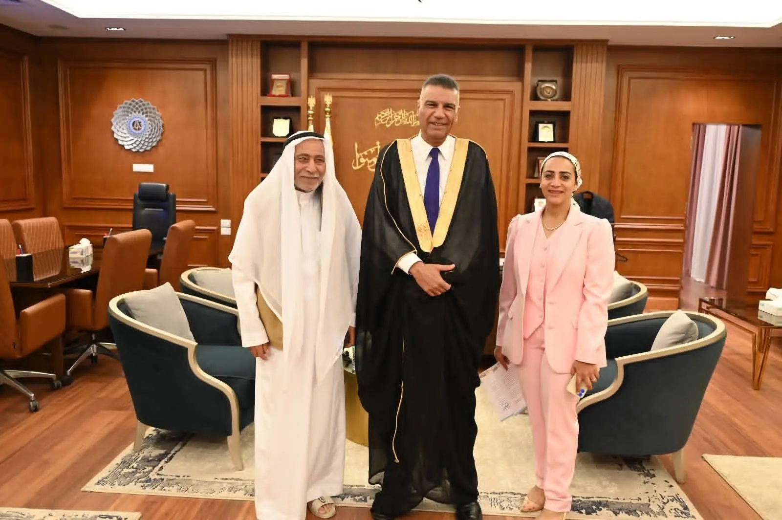محافظ جنوب سيناء يستقبل المهنئين بعيد الأضحى بديوان عام المحافظة