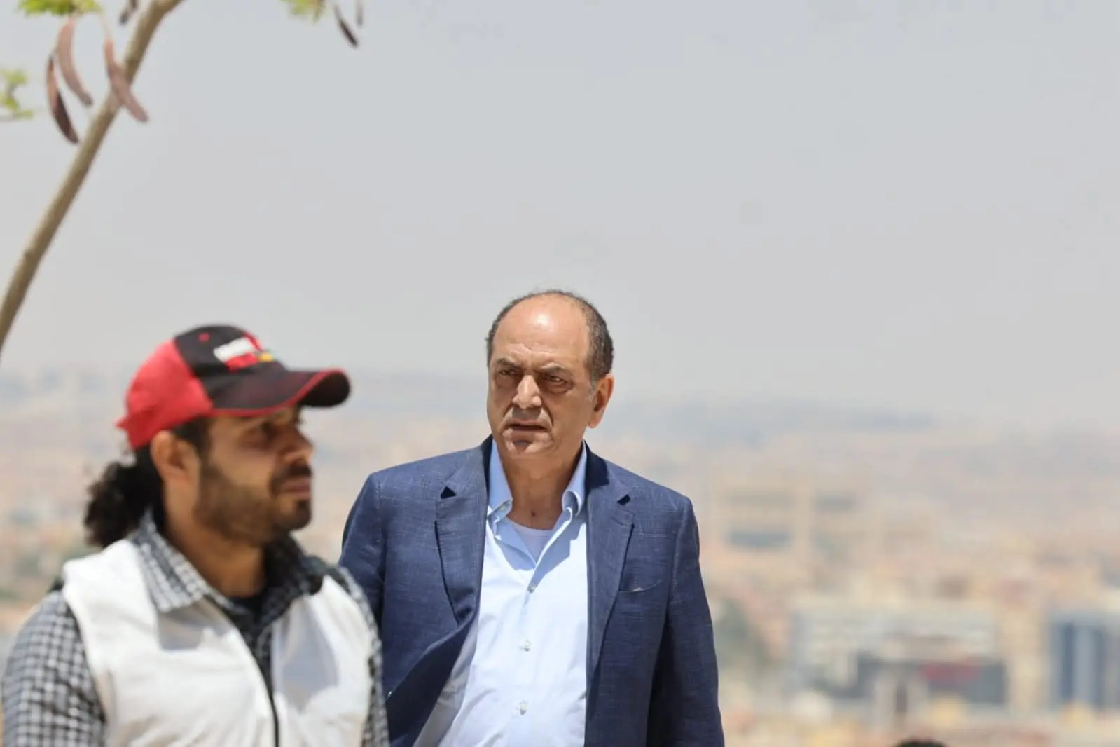 20 صورة ترصد مراسم جنازة هاني شاكر وسط توافد نجوم الفن - 1000641902