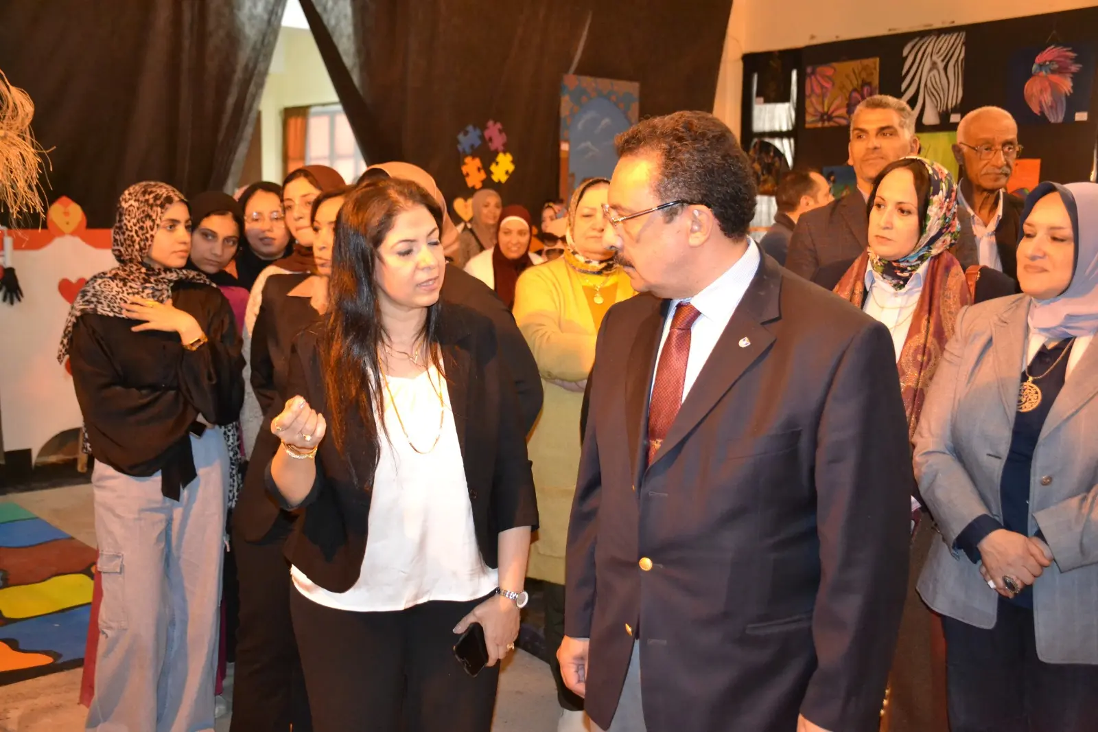 افتتاح المعرض الفني الثامن عشر لطالبات المدن الجامعية بجامعة الإسكندرية - 1000643209