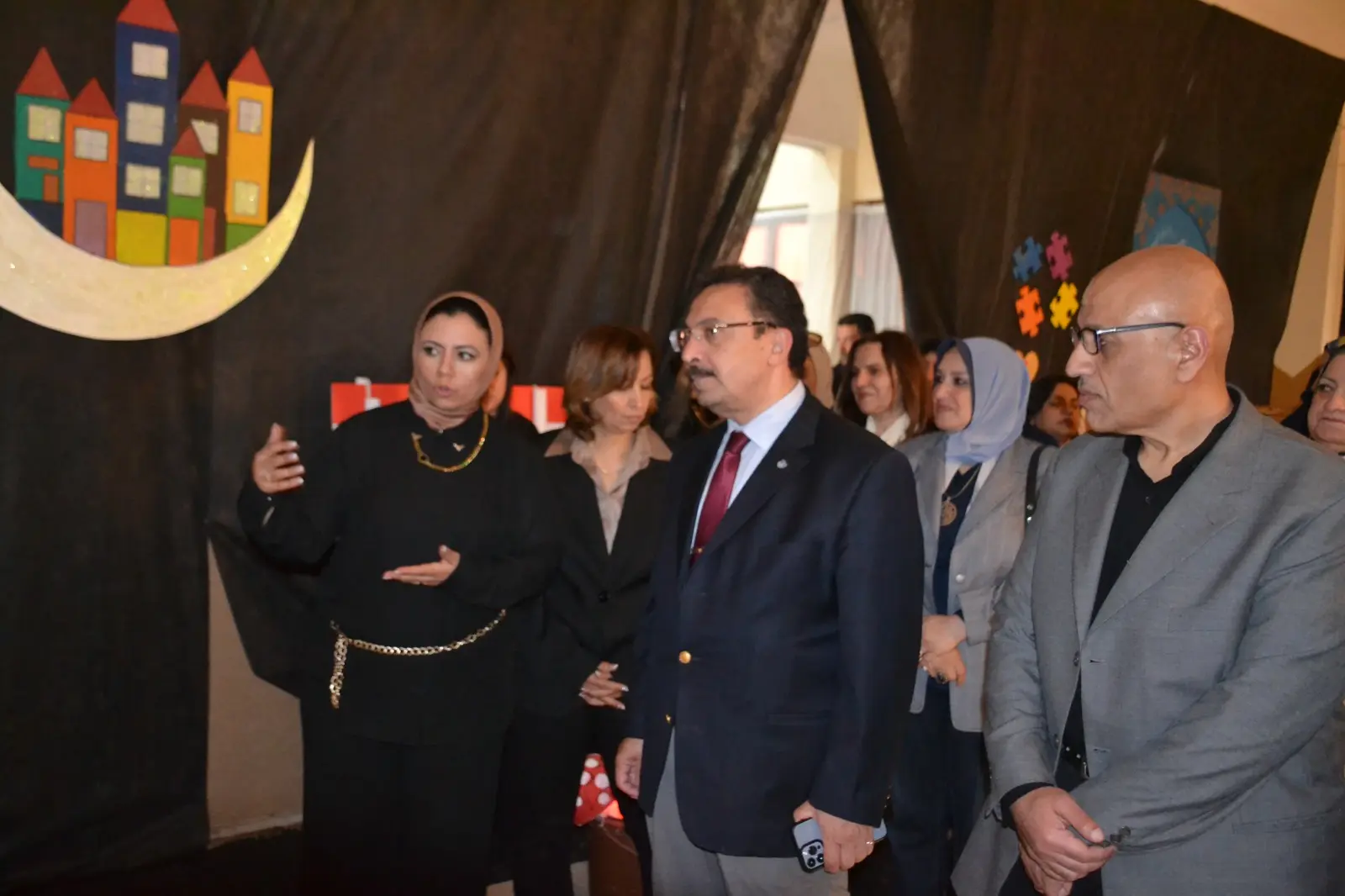 افتتاح المعرض الفني الثامن عشر لطالبات المدن الجامعية بجامعة الإسكندرية - 1000643219