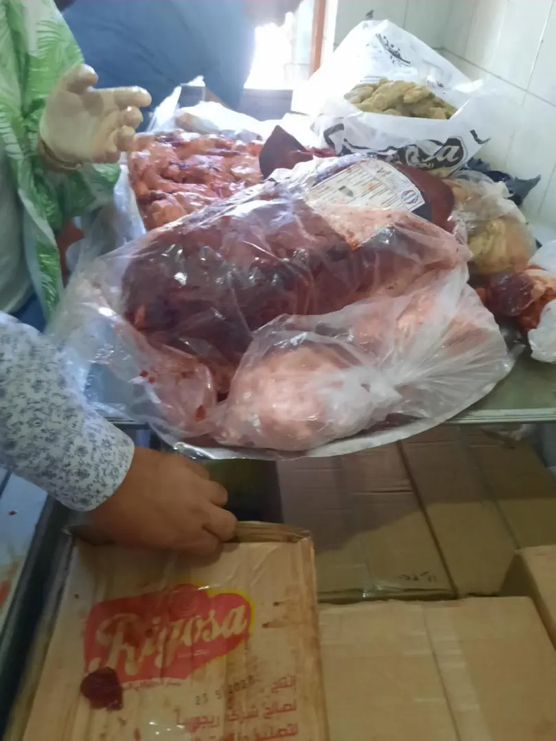 ضبط 72 كيلو كبدة وأحشاء ماشية غير صالحة للاستهلاك الآدمي بالسويس - 1000645174