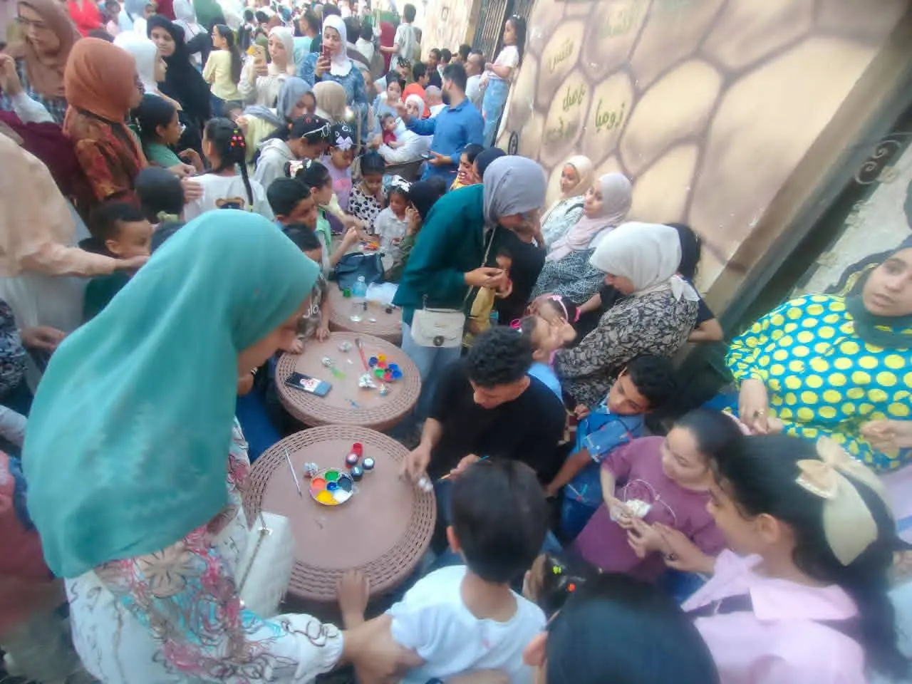 أكثر من مليون و300 ألف مواطن يشاركون في مبادرة «العيد أحلى» بمراكز الشباب بالبحيرة خلال عيد الأضحى - 1000646477