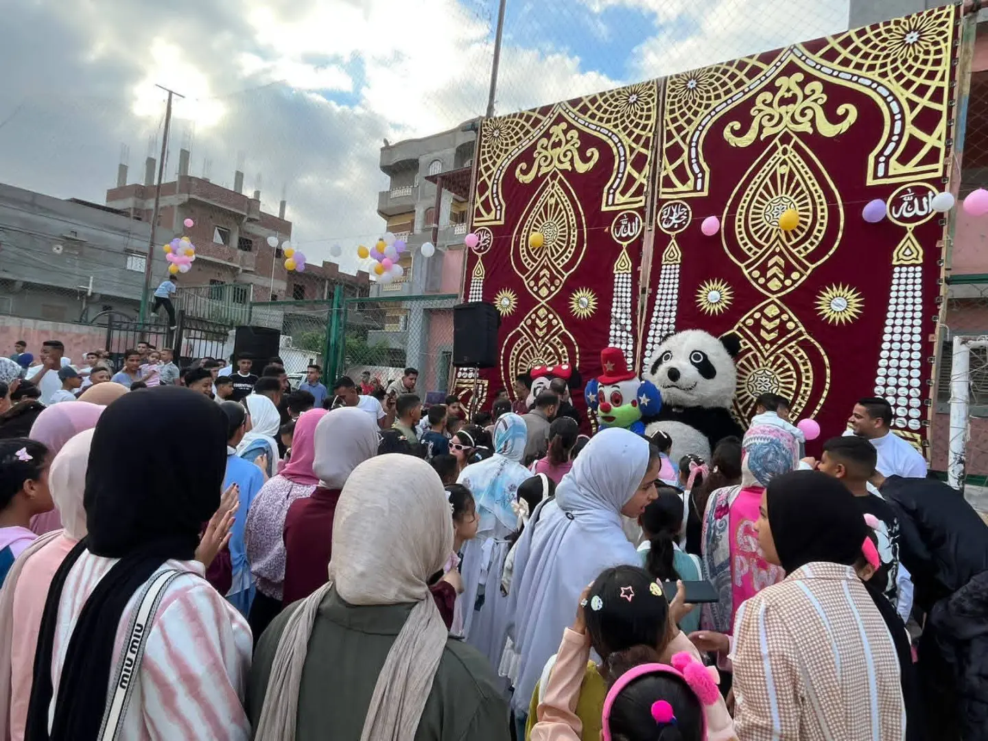 أكثر من مليون و300 ألف مواطن يشاركون في مبادرة «العيد أحلى» بمراكز الشباب بالبحيرة خلال عيد الأضحى - 1000646482