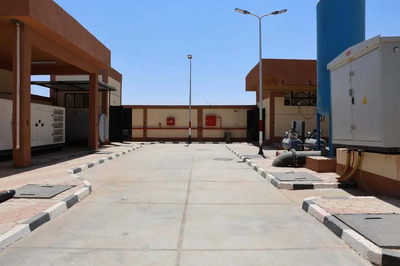 بتكلفة 70 مليون جنيه.. محافظ المنيا يتابع مشروع محطة رفع صرف صحي تل بني عمران - 1000646953