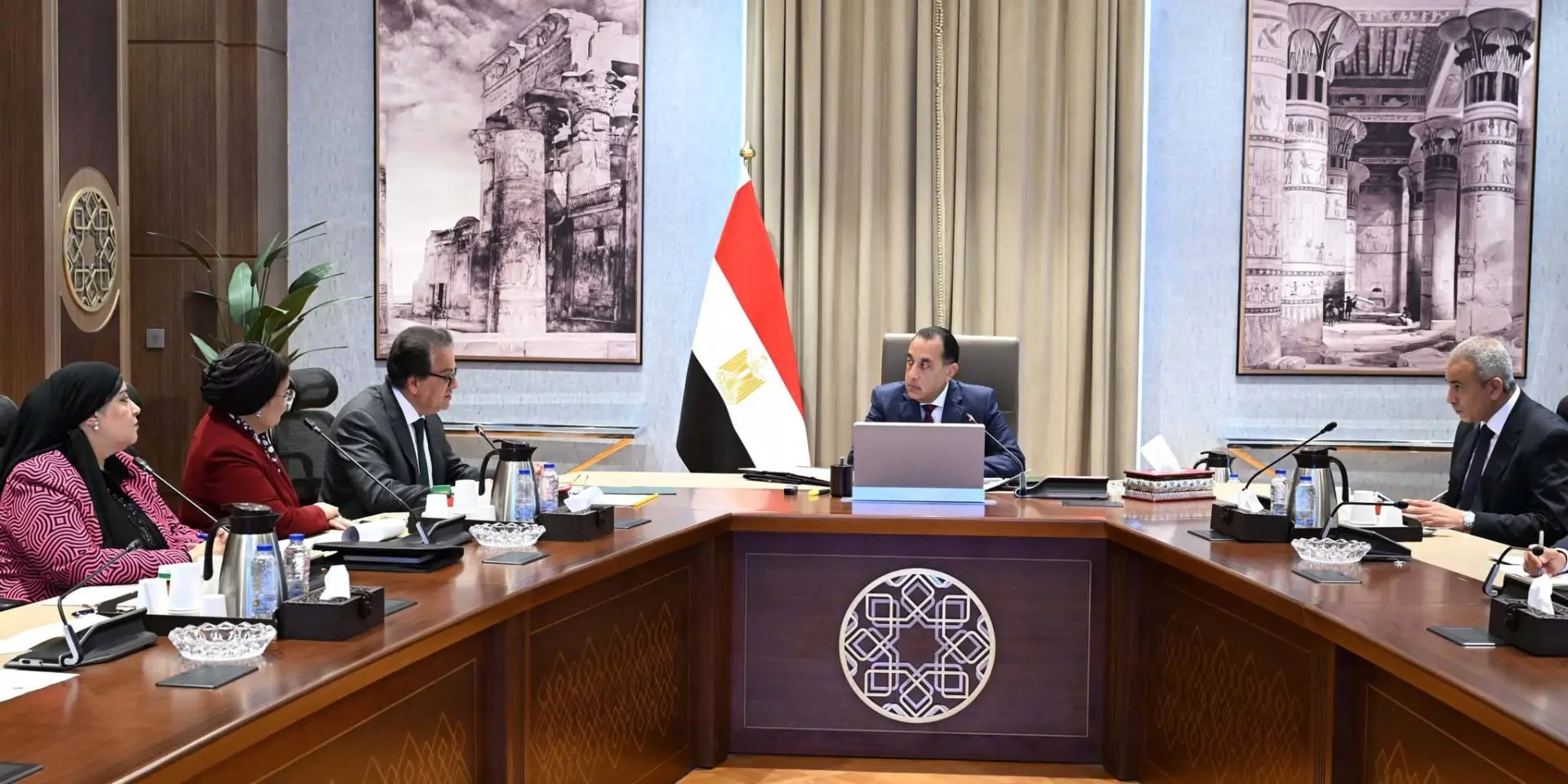 رئيس الوزراء يتابع جهود حوكمة منظومة صرف ألبان الأطفال الصناعية المدعمة - 1000648321