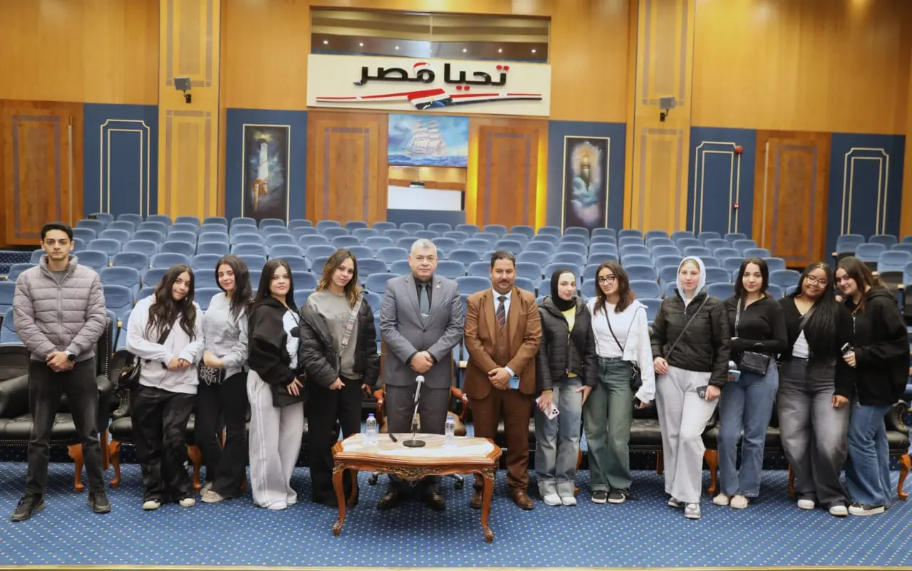 طلاب "إعلام الإسكندرية الأهلية" يطّلعون على ملامح مشروع "ميناء الإسكندرية الكبير" ورؤية 2030