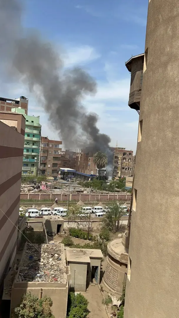بسبب ماس كهربائي.. حريق يلتهم معرض لعب أطفال في المنوفية - 1000651396
