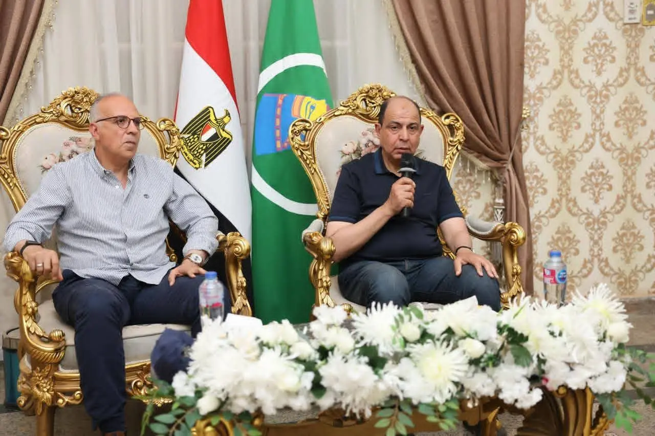 وزير الري ومحافظ المنيا يبحثان استعدادات الصيف وموقف المشروعات المائية بالمحافظة