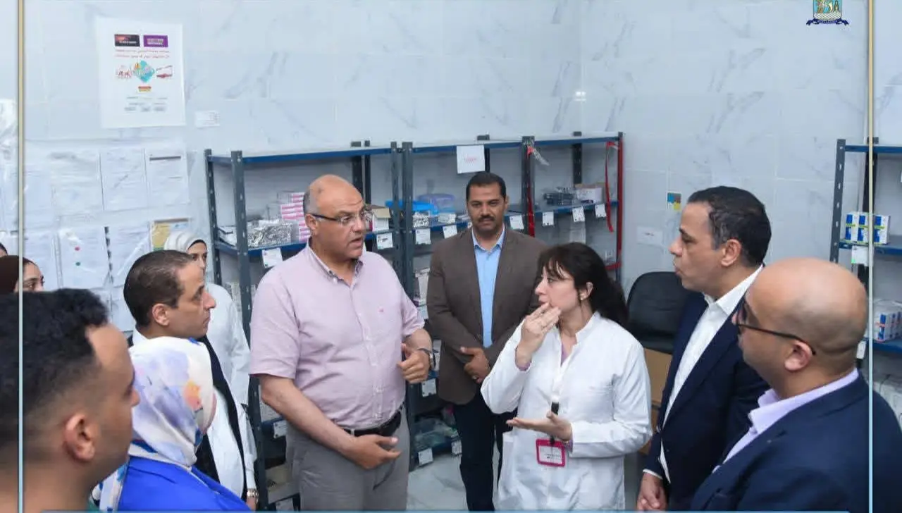 محافظ الإسكندرية يتفقد وحدة "تحيا مصر" الصحية ببرج العرب - 1000652810