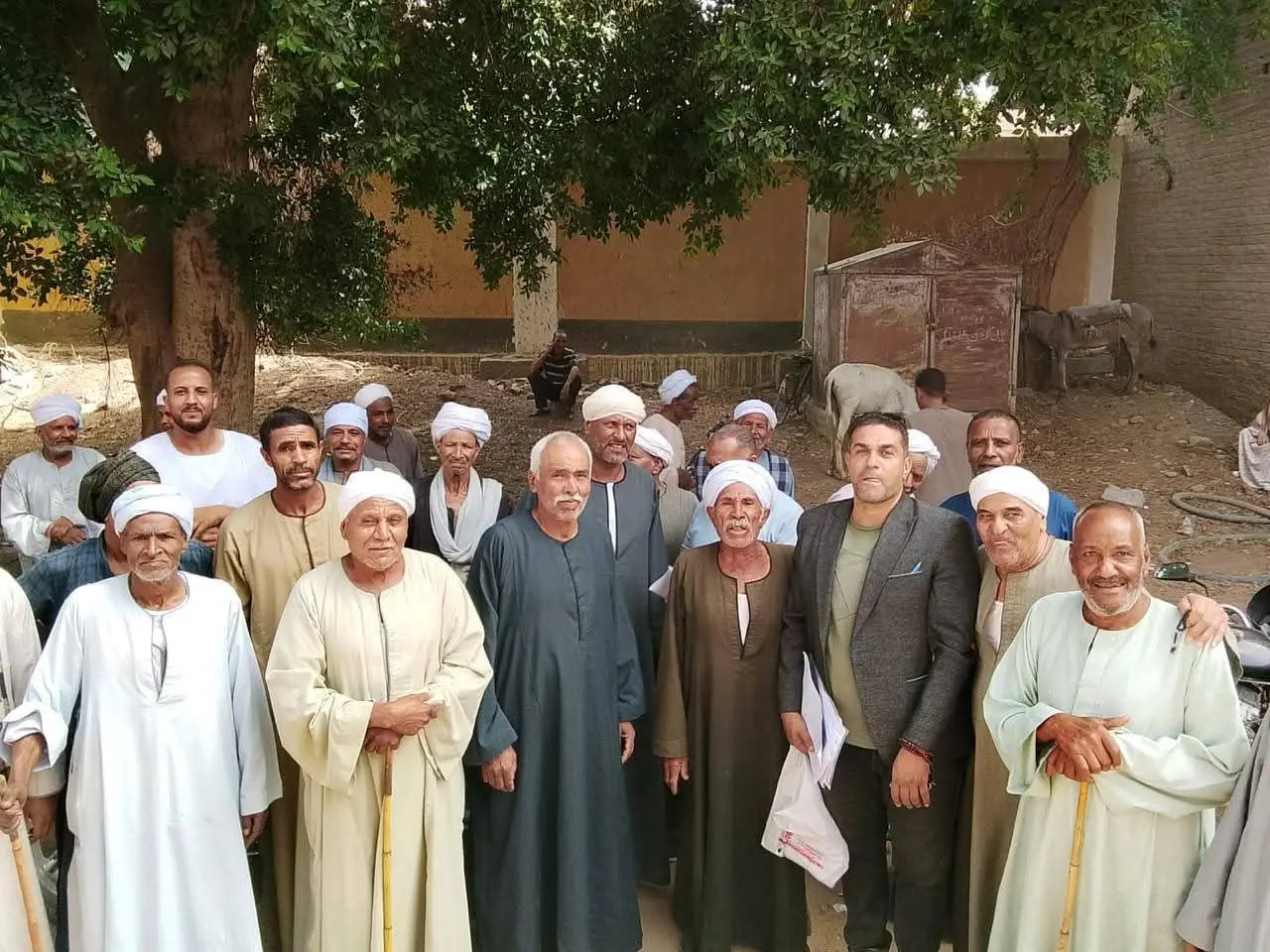 "الزراعة" تتابع عمليات توزيع الأسمدة المدعمة وتؤكد: المنظومة تعمل بكامل طاقتها ولا زيادة في الأسعار