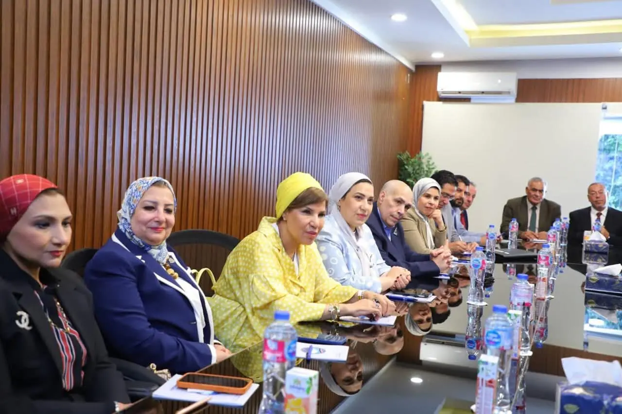 أمانة التعليم والبحث العلمي المركزية بـ"مستقبل وطن" تعقد أولى اجتماعاتها بتشكيلها الجديد - 1000658941