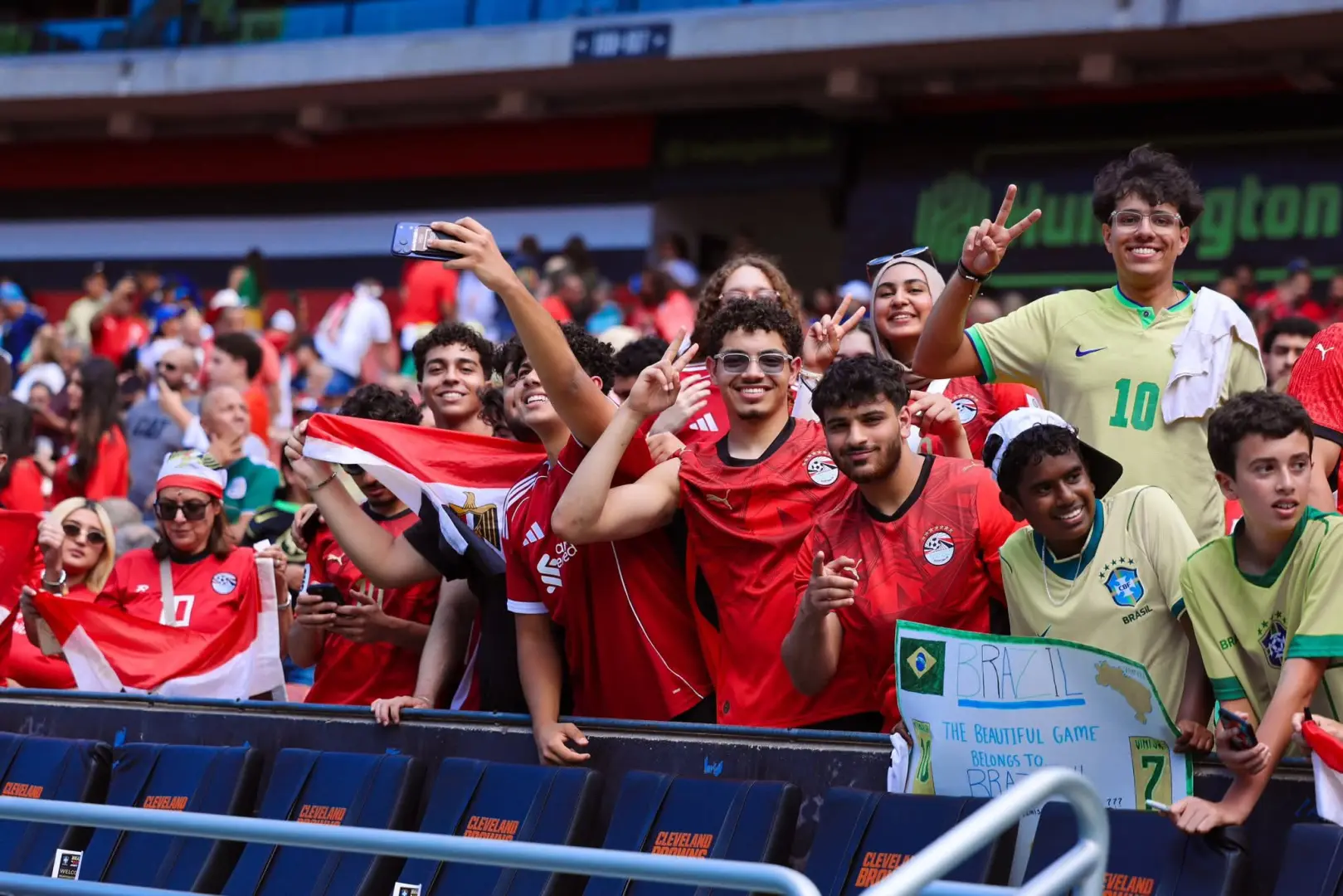 انطلاق مباراة مصر والبرازيل الودية فى البروفة الأخيرة استعدادًا لكأس العالم - 1000659336