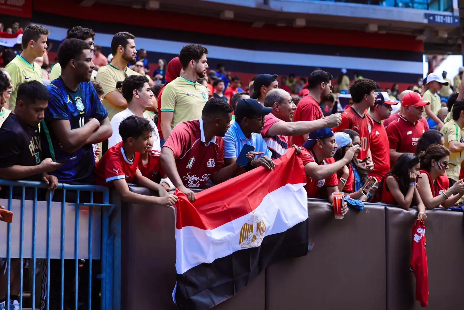 انطلاق مباراة مصر والبرازيل الودية فى البروفة الأخيرة استعدادًا لكأس العالم - 1000659339