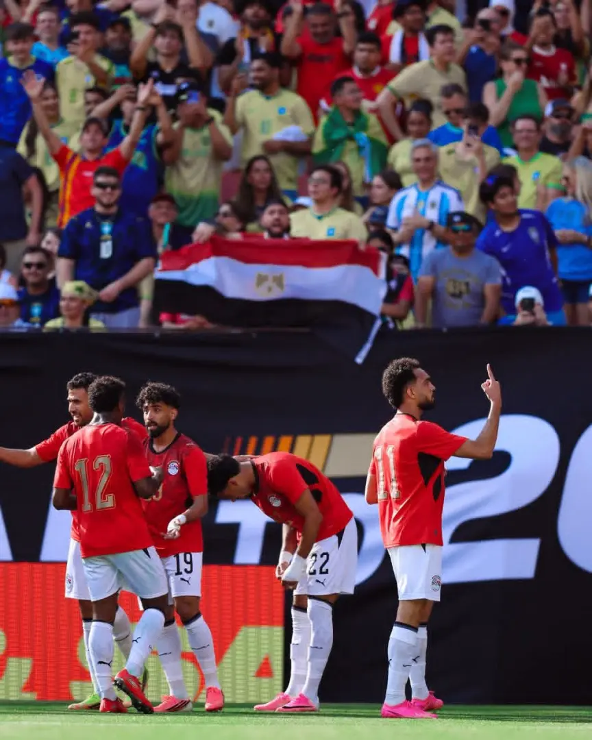 منتخب مصر يتعادل مع البرازيل 1-1 في الشوط الأول استعدادًا لكأس العالم 2026 - 1000659425