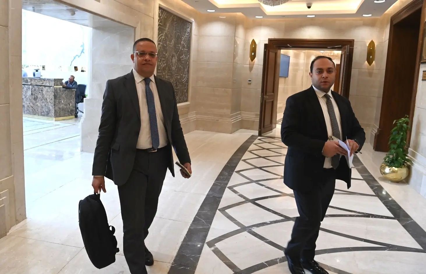 بدء فعاليات اللجنة الفرعية لإعداد مسودة مشروع قانون الإدارة المحلية الجديد - 1000661054