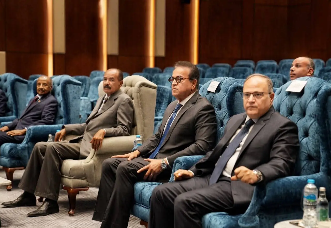 مصر وإريتريا تبحثان تعزيز التعاون الدوائي ودعم الأمن الصحي الإفريقي