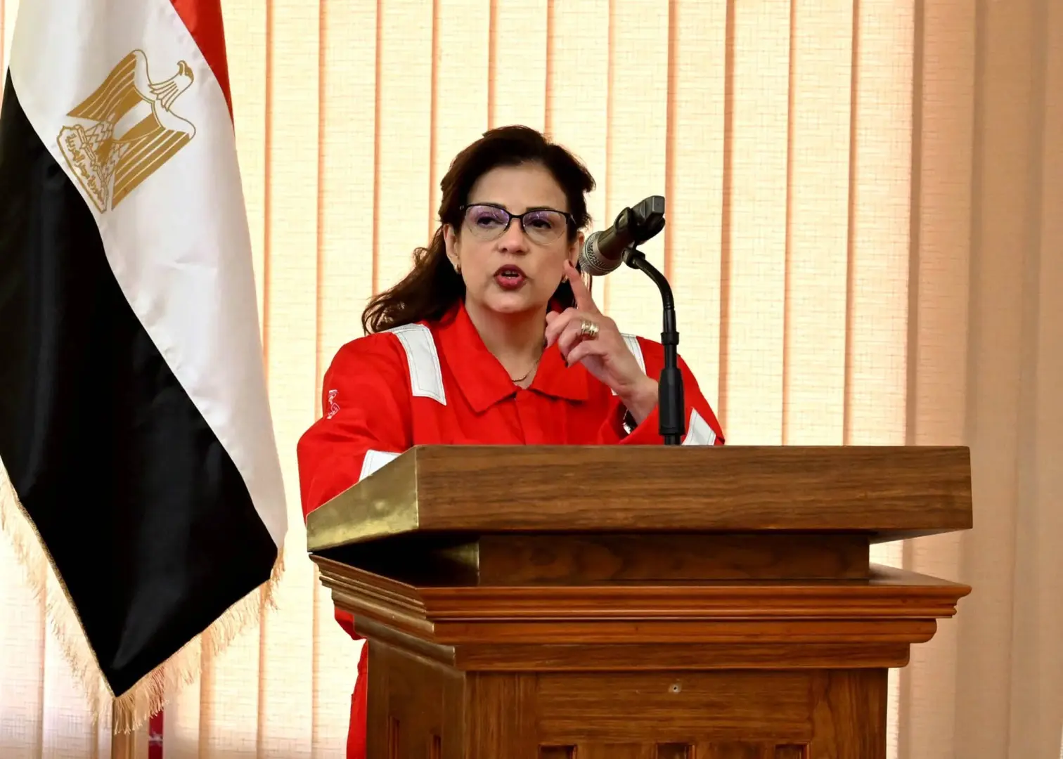 رئيس الوزراء يتفقد مواقع إنتاج الغاز الطبيعي بمنطقة غرب الدلتا العميقة