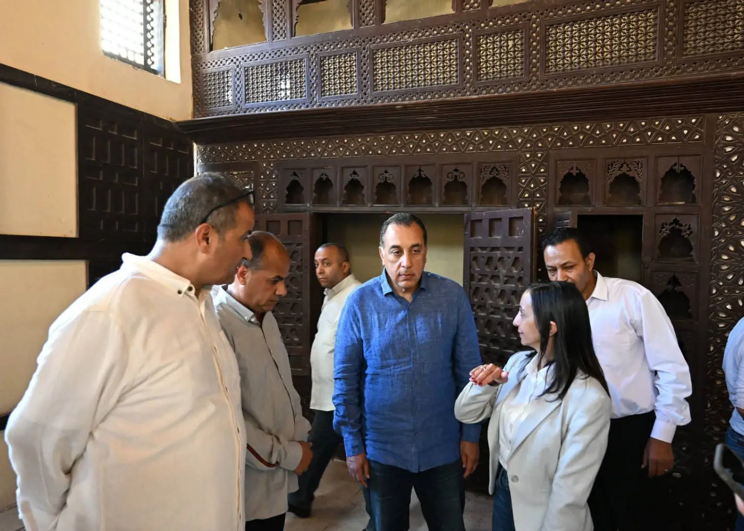 رئيس الوزراء يتفقد أعمال تطوير قلب مدينة رشيد التاريخية