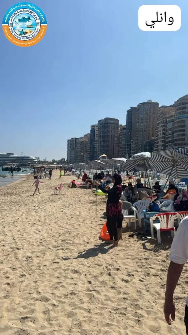 إشغال شواطئ الإسكندرية اليوم.. "ستانلي" يسجل 50% وتحذيرات بالراية الحمراء غربا