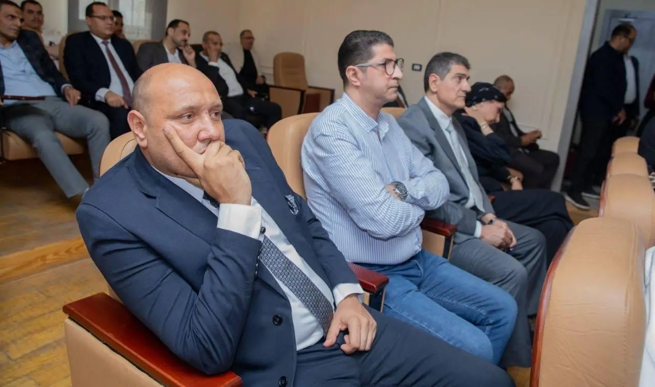 "الشعب الجمهوري" يعقد سلسلة اجتماعات تنظيمية مع أمانات المحافظات استعدادًا للمرحلة المقبلة - 1000678486