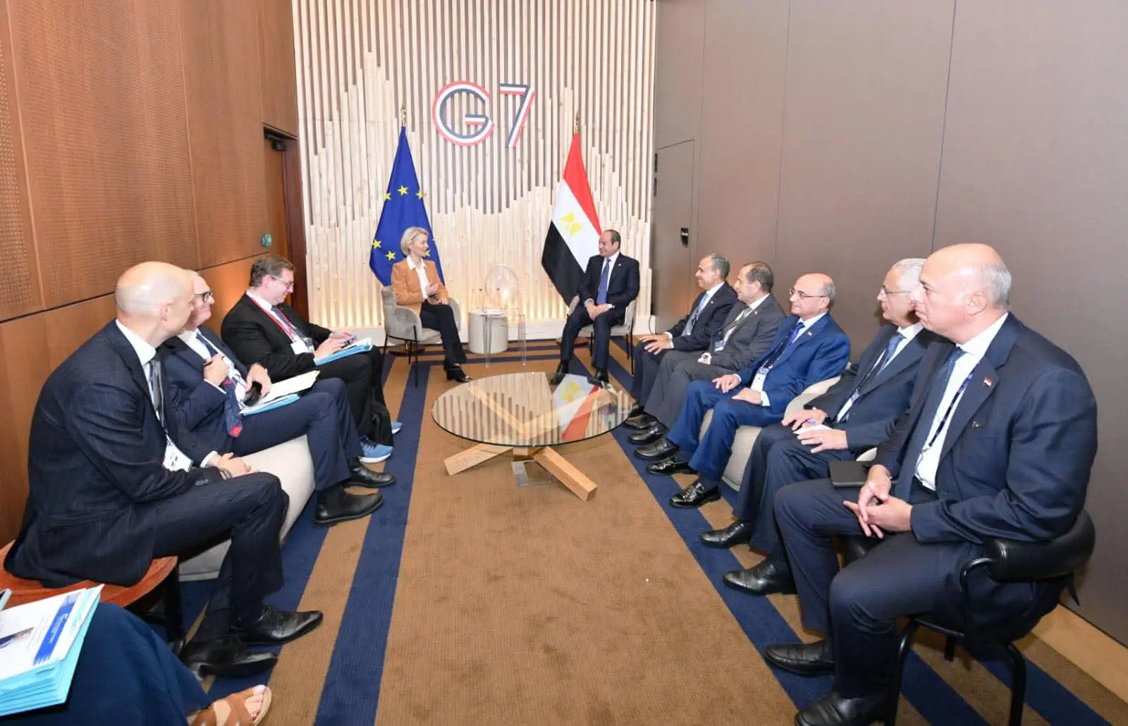 الرئيس السيسي يستعرض مع رئيسة المفوضية الأوروبية جهود الإصلاح الاقتصادي في مصر