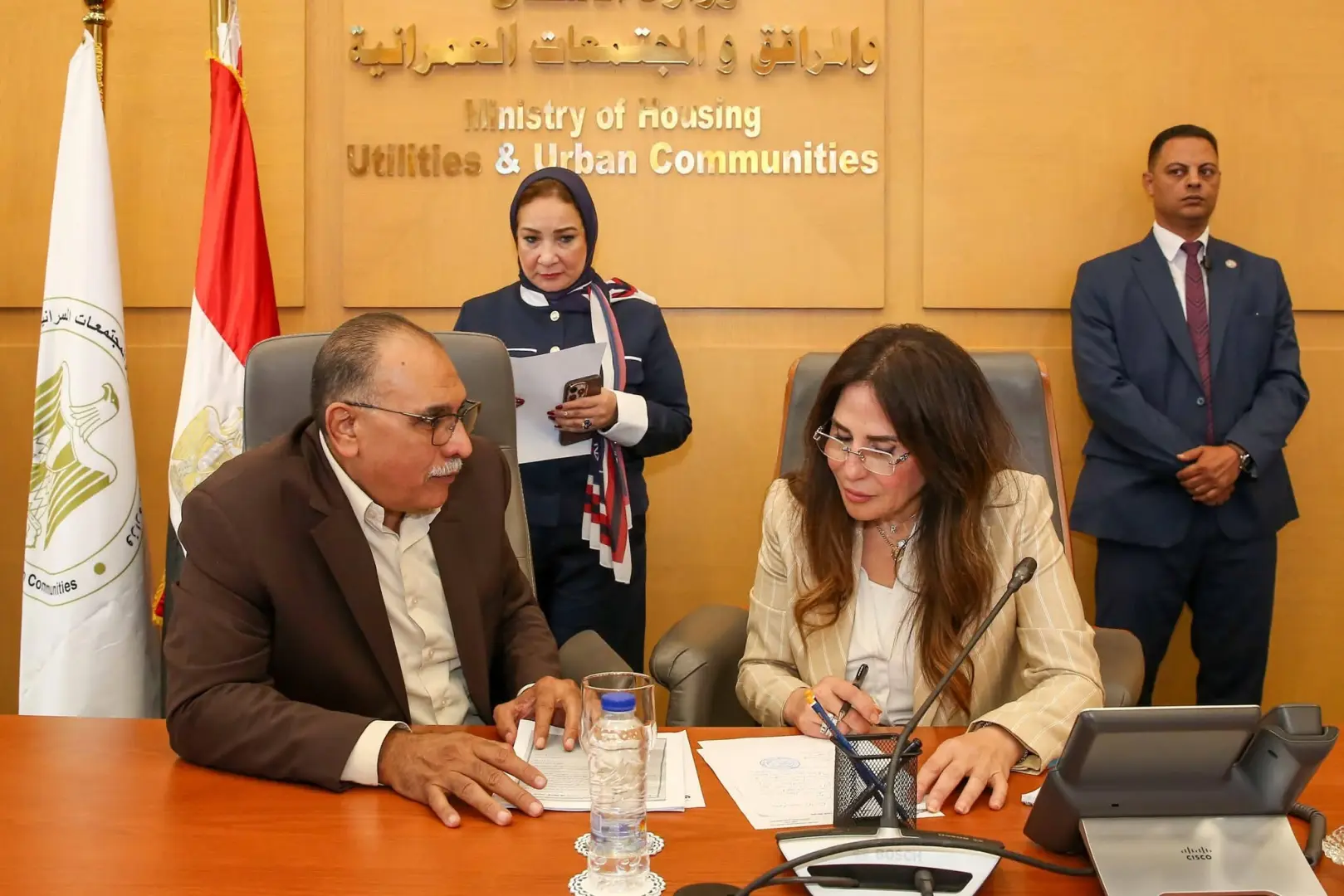 وزيرة الإسكان تلتقي أعضاء مجلس الشيوخ لبحث مطالب المواطنين