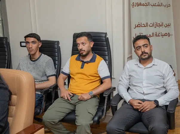"الشعب الجمهوري" يواصل اجتماعاته التنظيمية مع أمانات المحافظات استعدادًا للمرحلة المقبلة - 1000681285