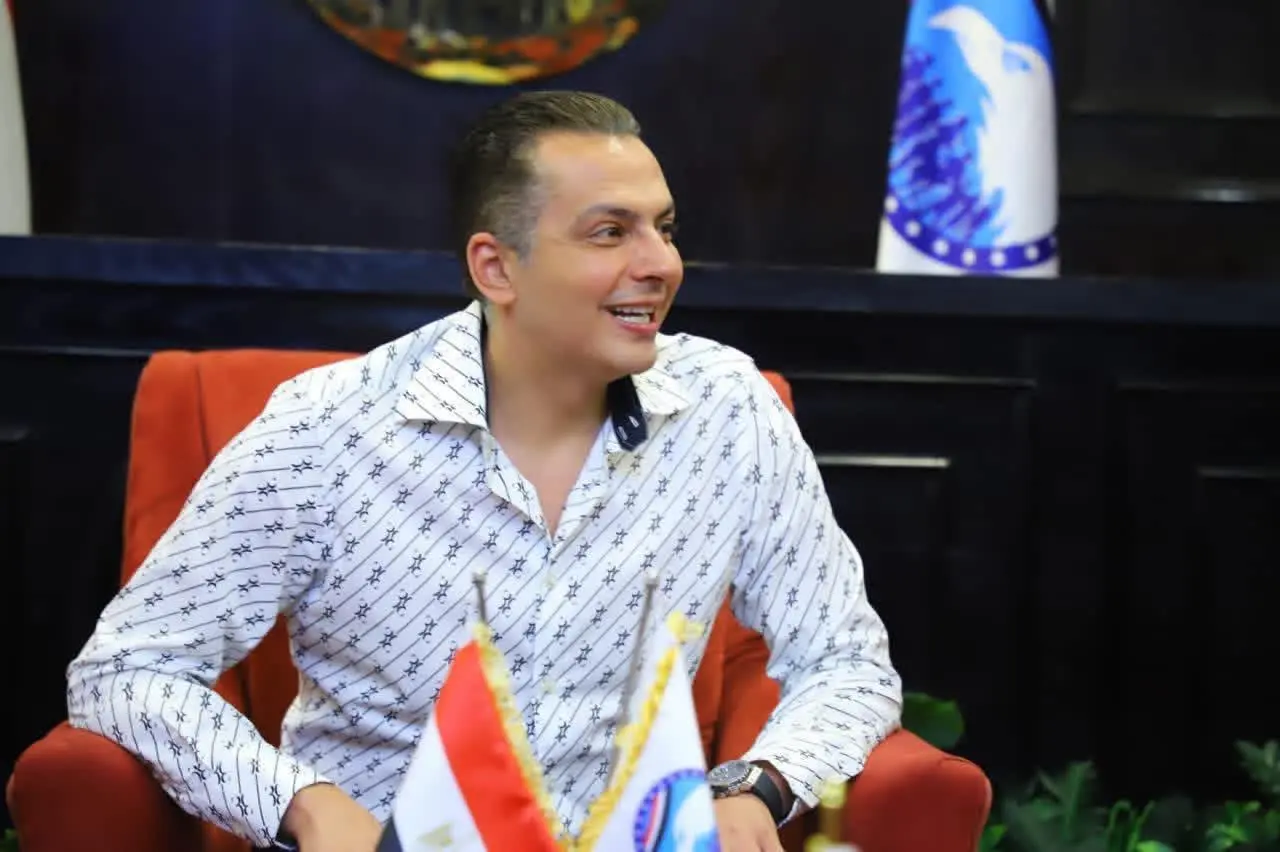 النائب أحمد عبدالجواد